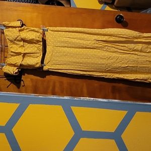 L top and M bottom set